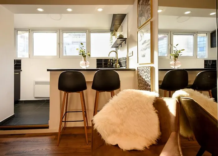 Calea Victoriei Modern Studio - Escape In The City Center